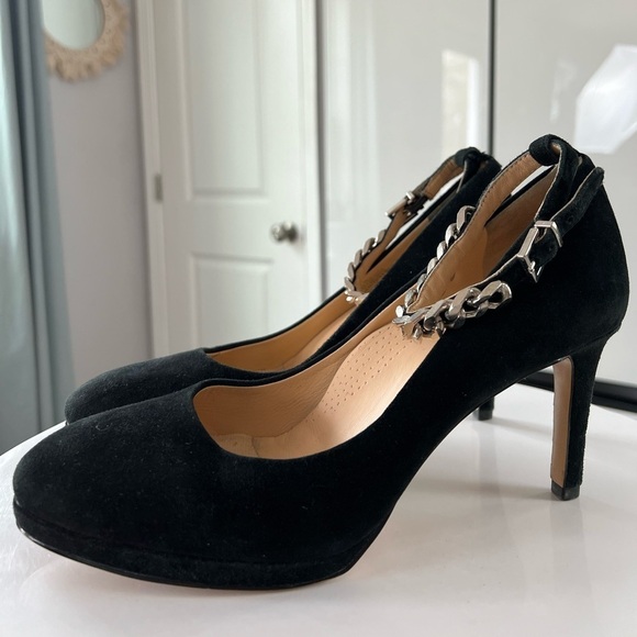 UKIES Nanogel Technology Black Soft Velvet Leather Heels W Silver Chain Size 8 - Picture 5 of 16